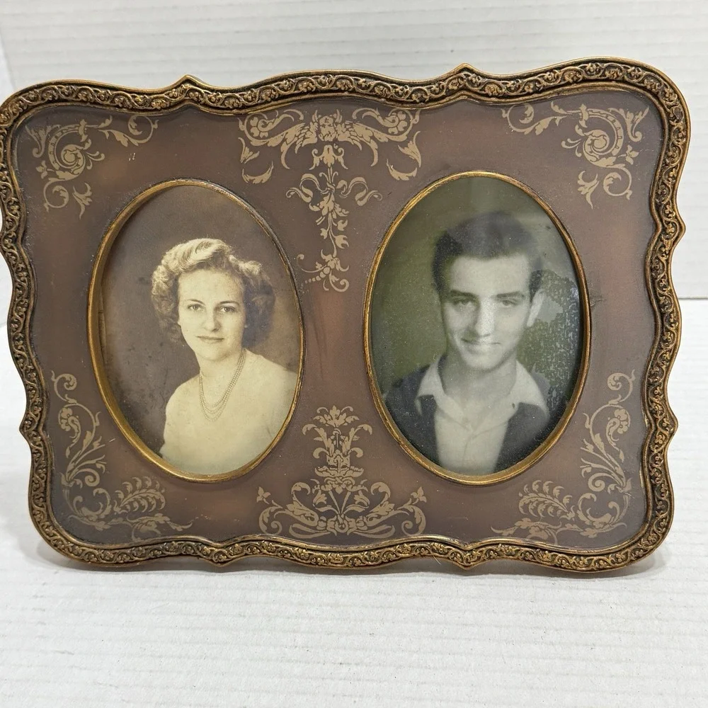 Vtg Antique Double Frame Picture Brown Gold Photo Ornate Young Woman Man Baroque